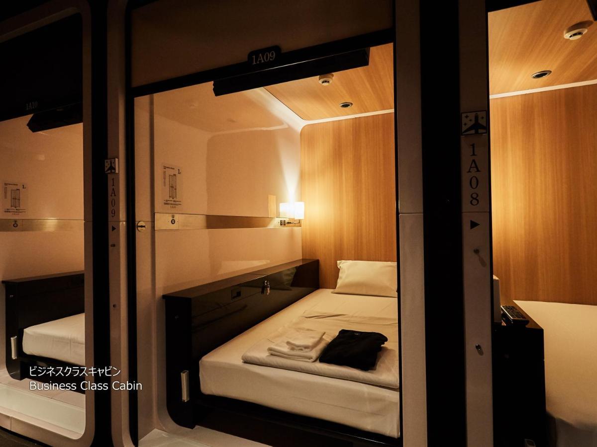 First Cabin Nishi Umeda Osaca Exterior foto
